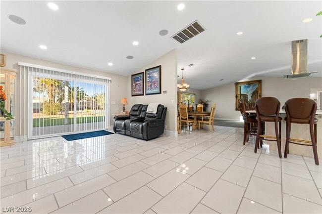 Photo - 6808 O'Bannon Dr