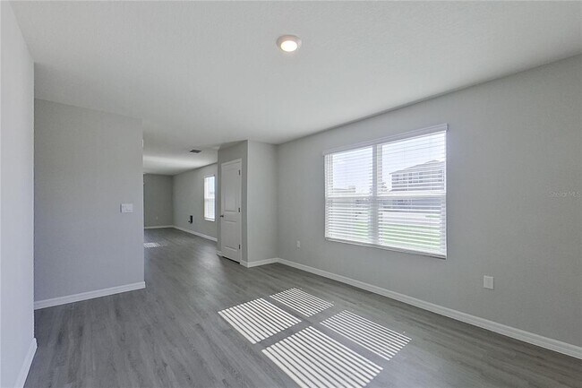 4383 SW 85 Ln