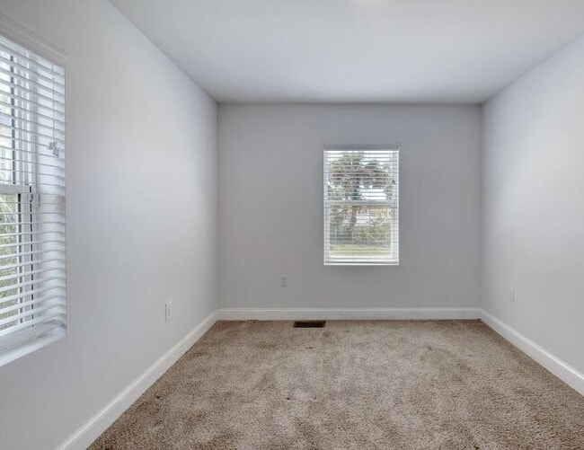 Photo - 130 Harrison Rd