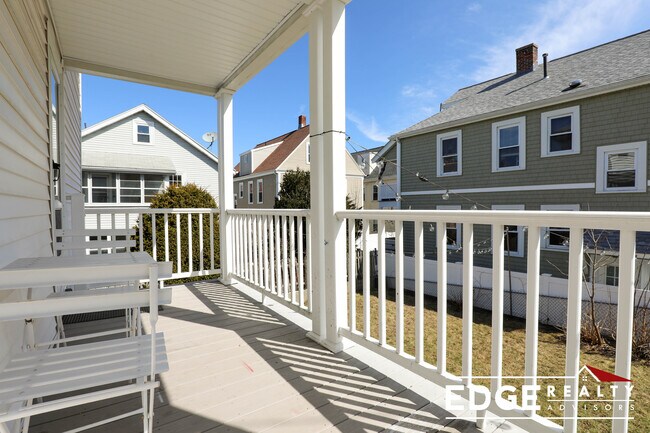 Photo - 60 Glencoe St Unit 2