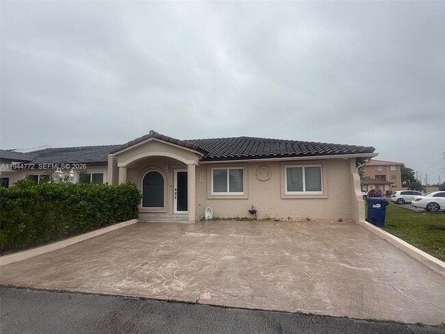 Building Photo - 7539 NW 173rd Terrace