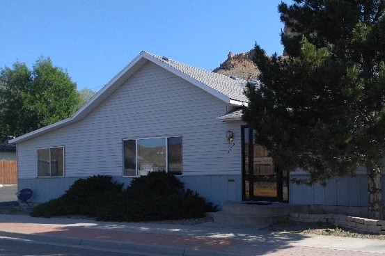 Building Photo - 122 W Railroad St