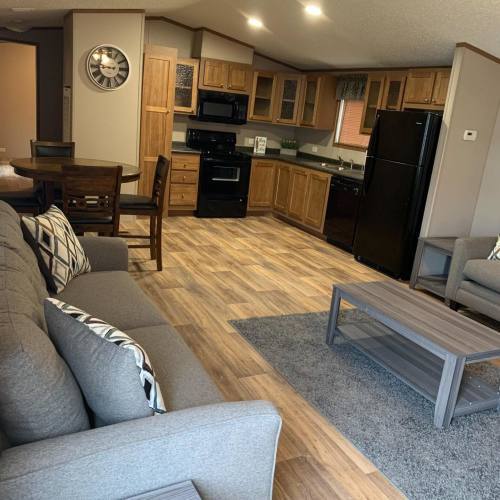 Photo - 200 Falcon Dr