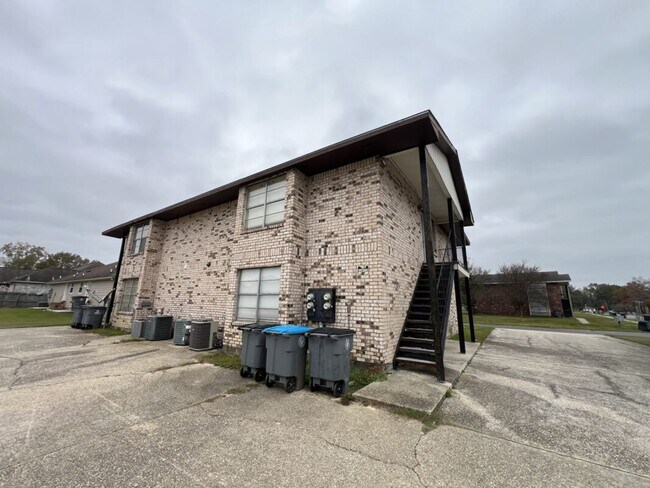 Photo - Weston St. Unit C