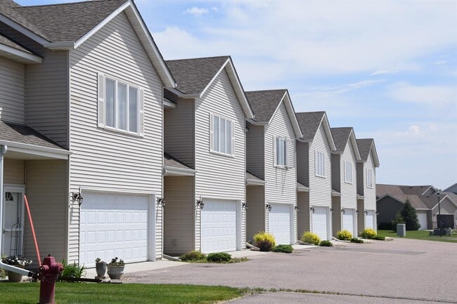 Photo - 2156 Willow Trail