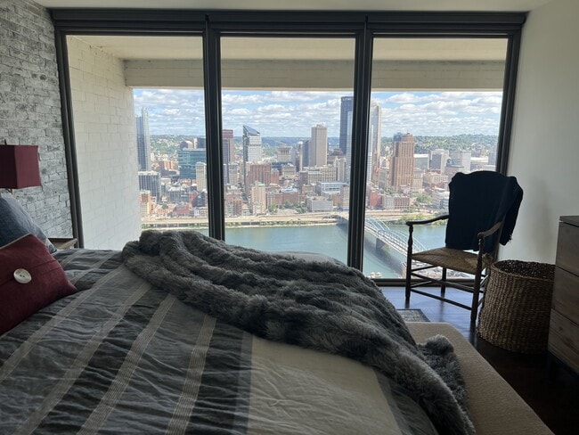 Photo - 111 Grandview Ave