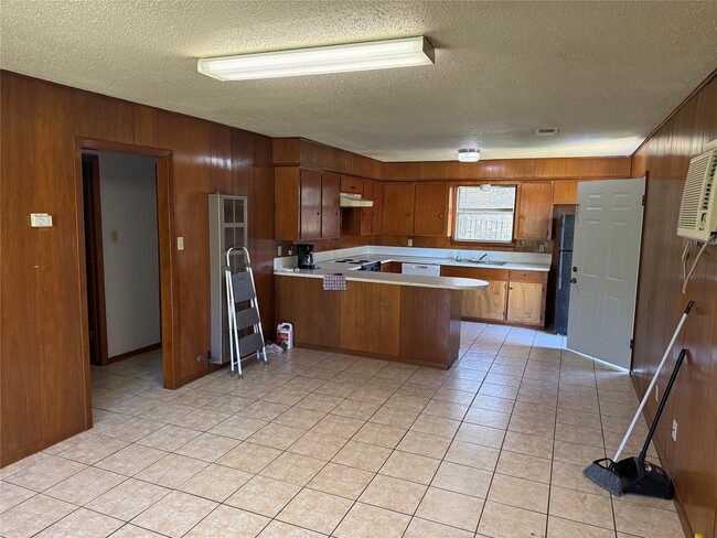 Photo - 1905 10th St