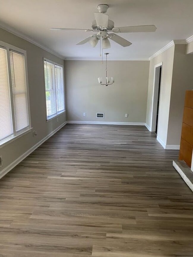 Photo - Beautiful Home FOR RENT