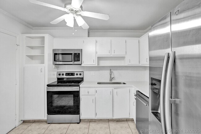 Photo - 6200 S Falls Cir Dr Unit 202