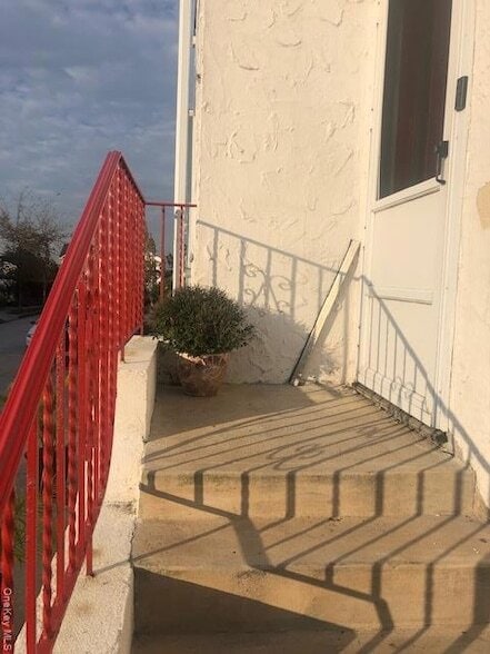 Photo - 134 Coolidge Ave Unidad 2