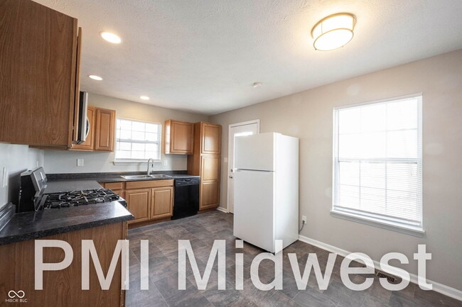 Photo - 1365 Mulberry St.