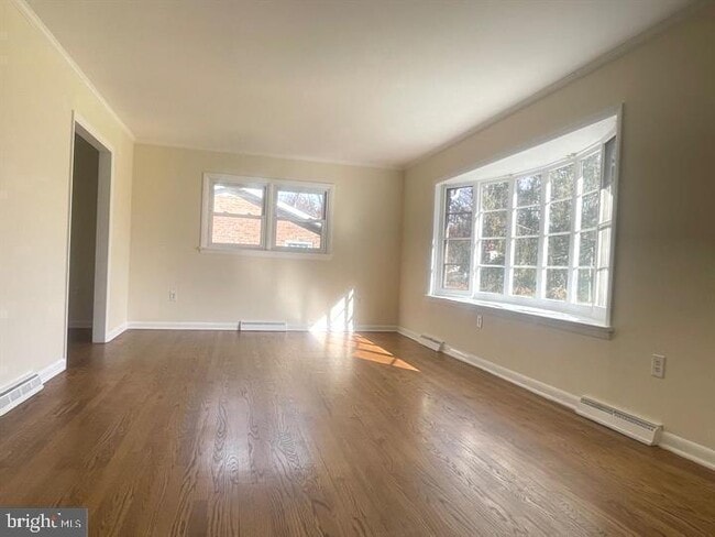 Photo - 13008 Woodburn Dr