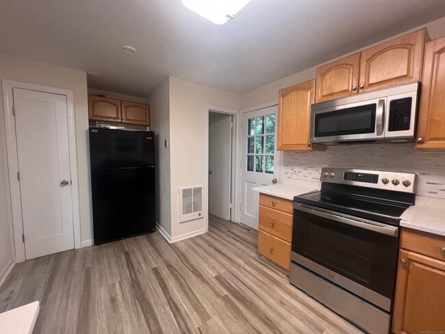 Photo - 11 E Hills Dr Unit 11