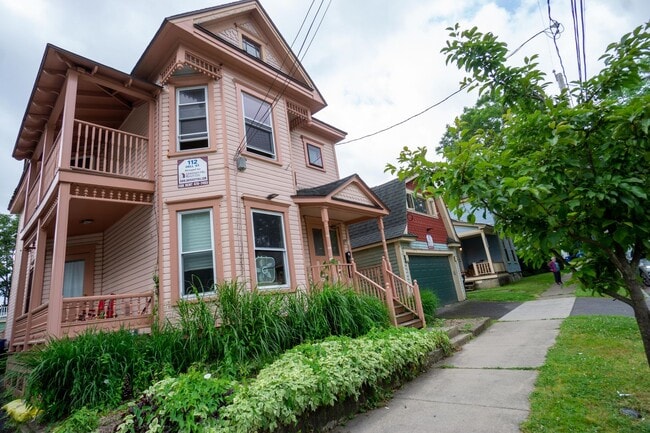 AVAILABLE 7/1/26 - Charming Second Floor A... - AVAILABLE 7/1/26 - Charming Second Floor A... Apartamento Unidad Dell 112.2