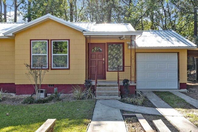 Photo - 1212 Carraway St