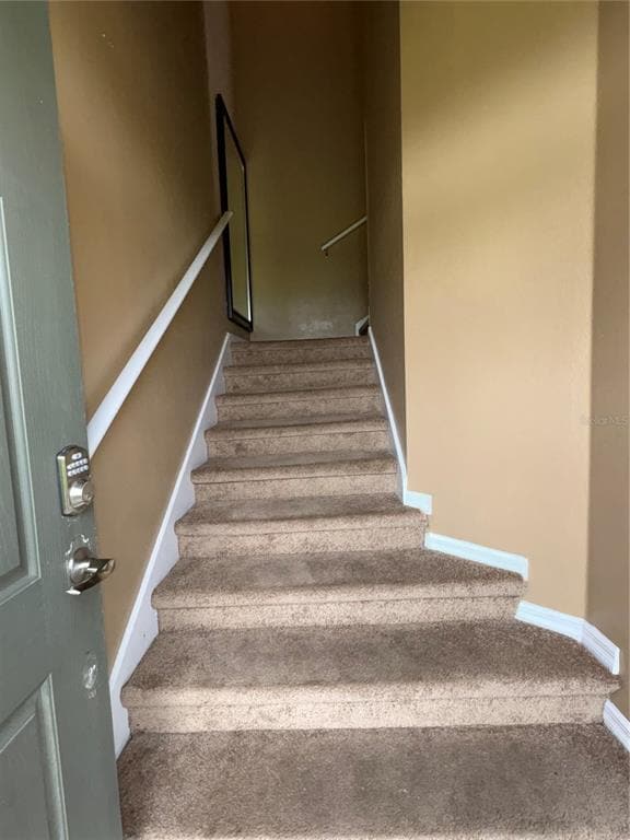 Photo - 1901 Estancia Cir