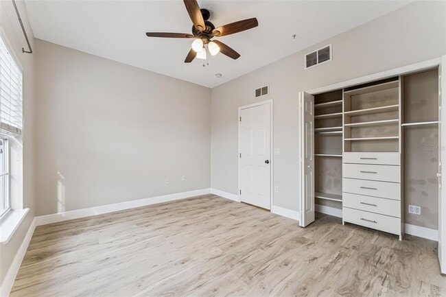 Photo - 4571 Virginia Dr