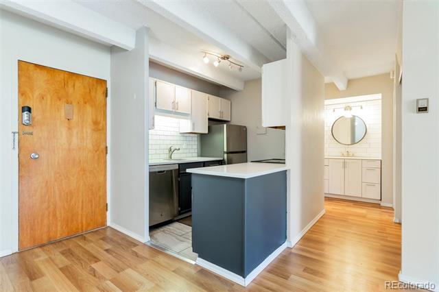 Photo - 4801 E 9th Ave Unidad 207S