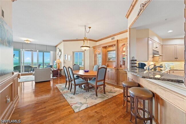 Photo - 60 Seagate Dr Unit 105