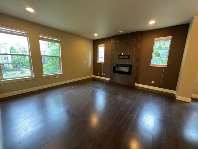 Photo - 14265 SW Burlwood Ln