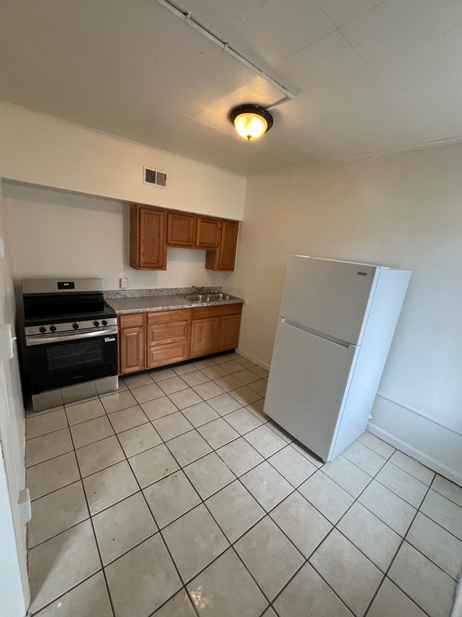 Building Photo - 7223 Minnesota Ave Unit 2F