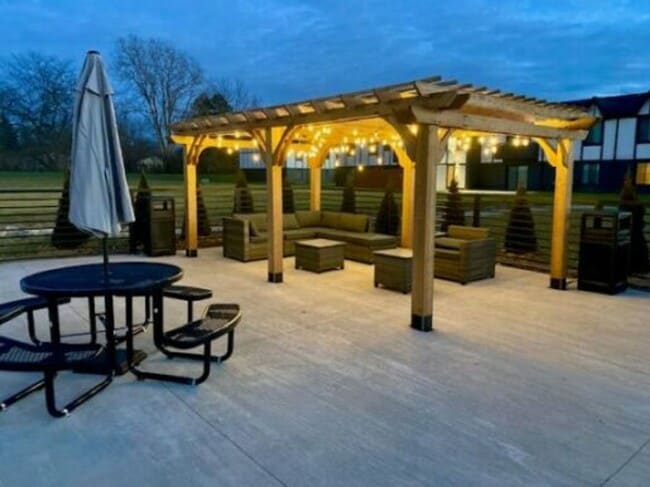 Photo - The LUX off Linden