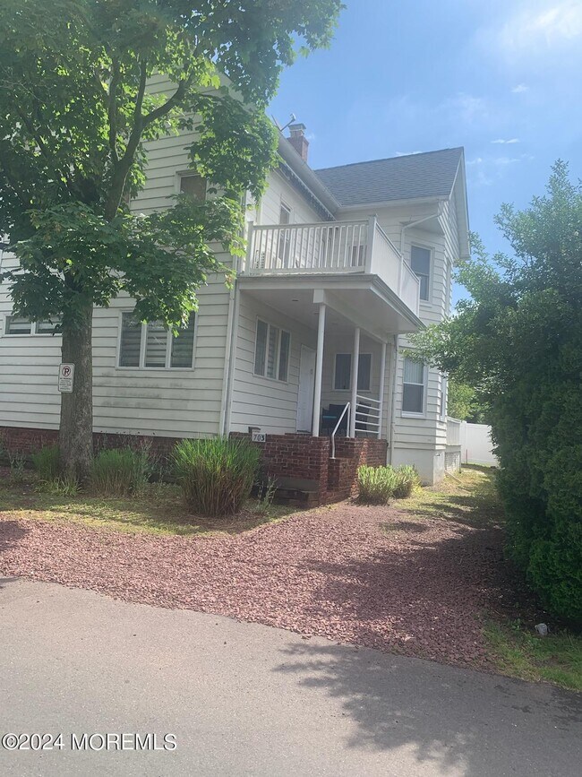 Photo - 703 Wertheim Pl House