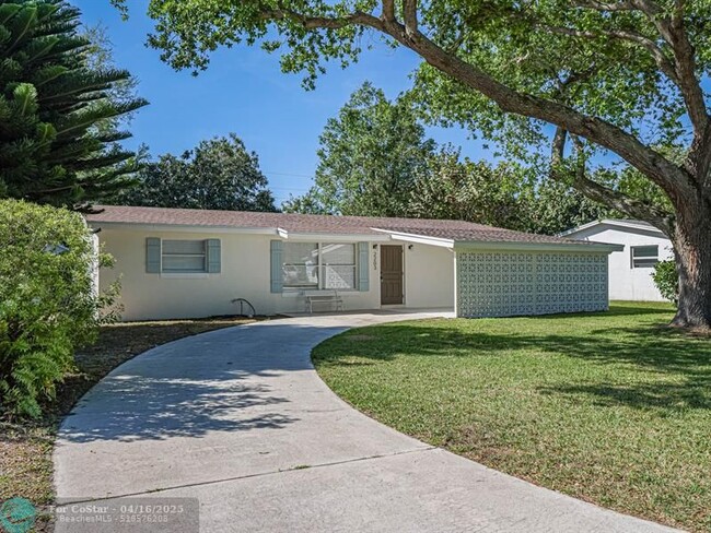 Photo - 2203 1st Pl House