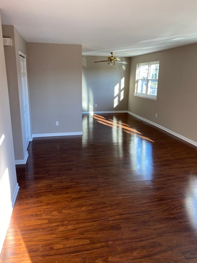 Photo - 3312 Glenbrook Pl Unit 2nd Floor