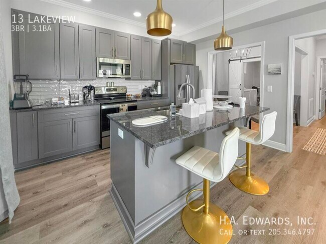 Photo - 13 Lakeview-