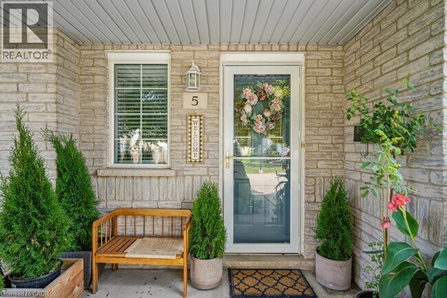 Photo - 104 Frances Ave