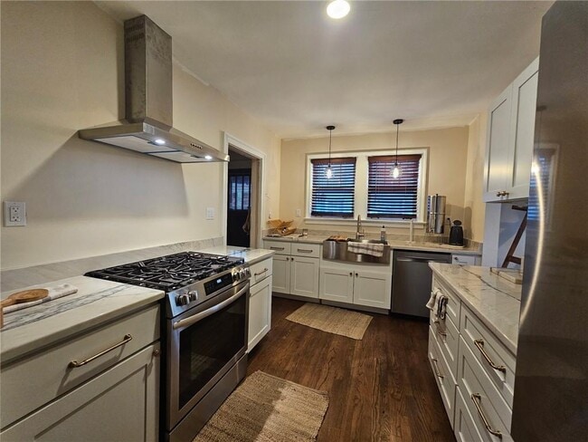 Photo - 245 Lindbergh Drive NE