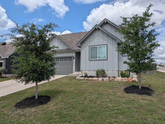 Photo - 5627 Jewel Curv