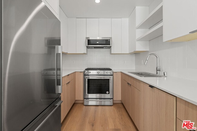 Building Photo - 612 Huntley Dr Unit 7 Rental