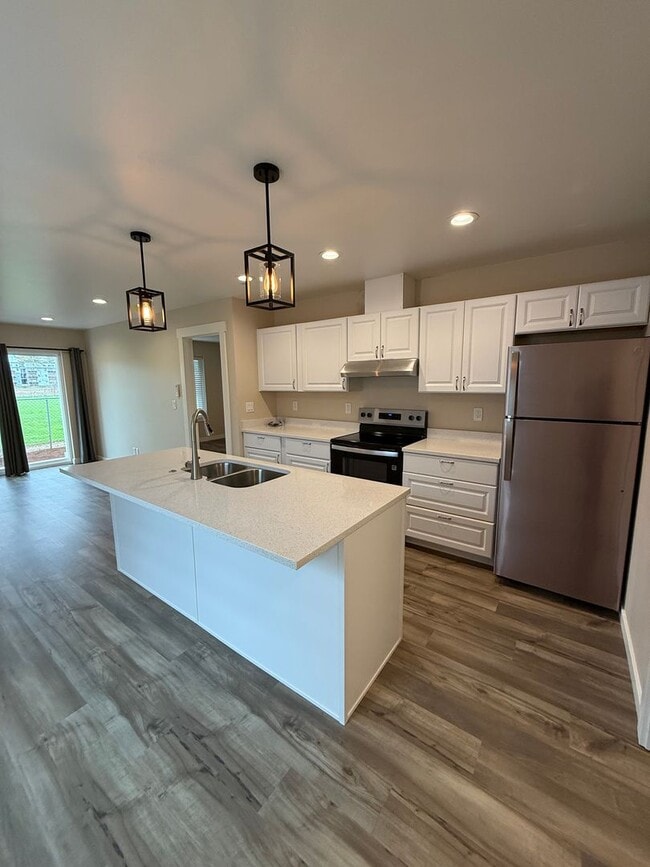 Photo - Modern Luxury ADU Retreat with Open Kitchen, Island & Private Yard