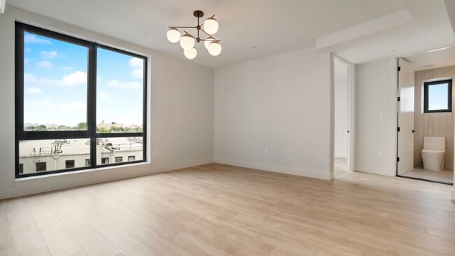 Photo - 11 Herkimer St