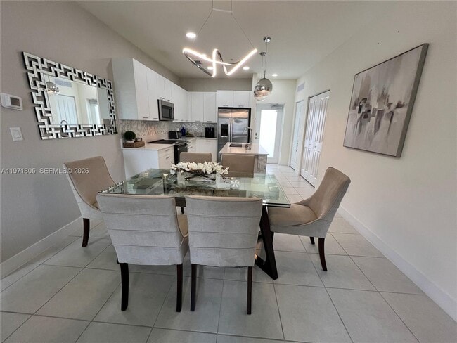 Photo - 8001 NW 41st St Unidad 406