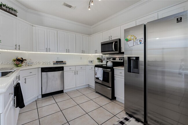 3119 NW 101st Pl