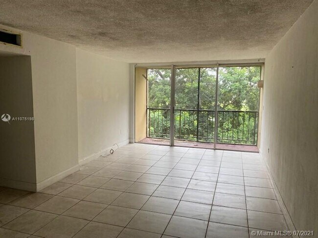 Photo - 8870 Fontainebleau Blvd