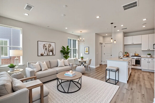 Photo - 6932 Huddersfield Pl Townhome