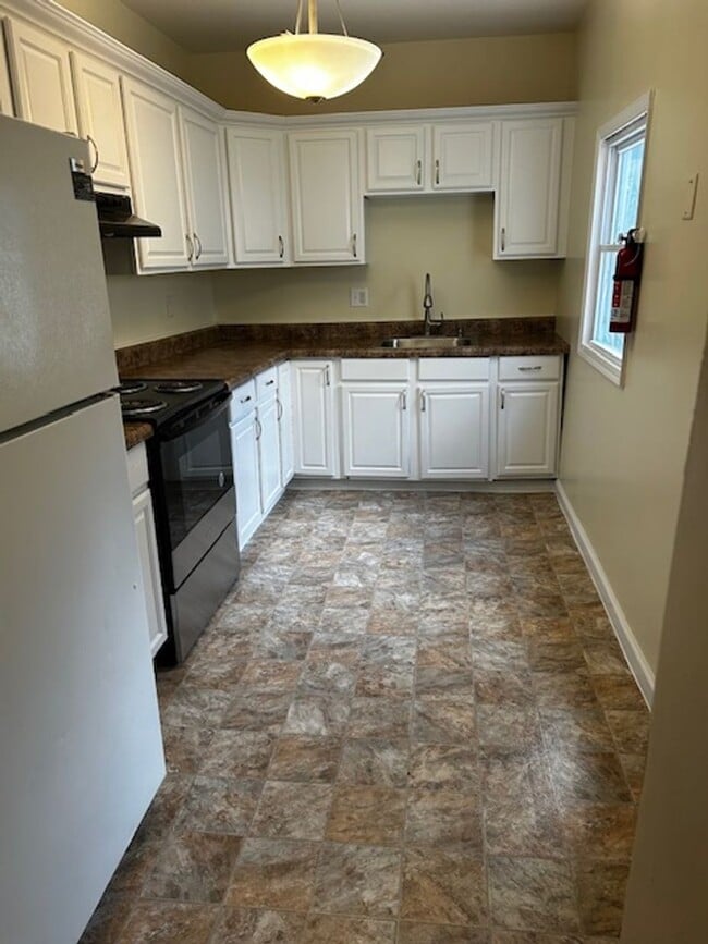 Photo - 1448 Cotton St