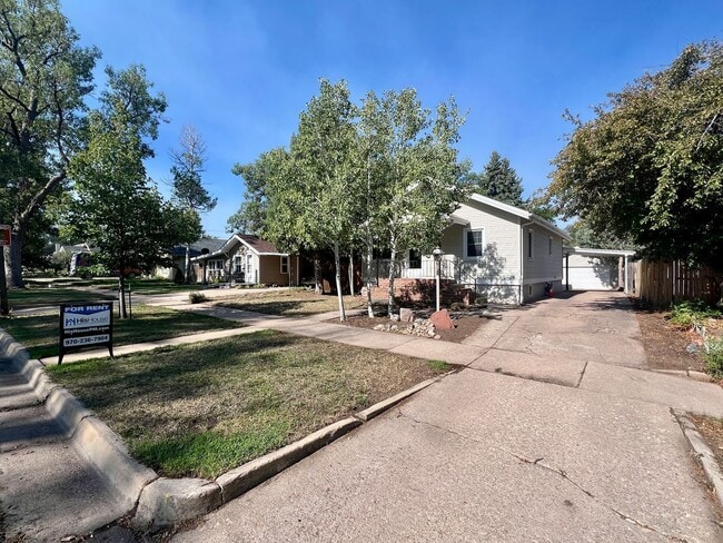 Photo - 1405 16th Ave
