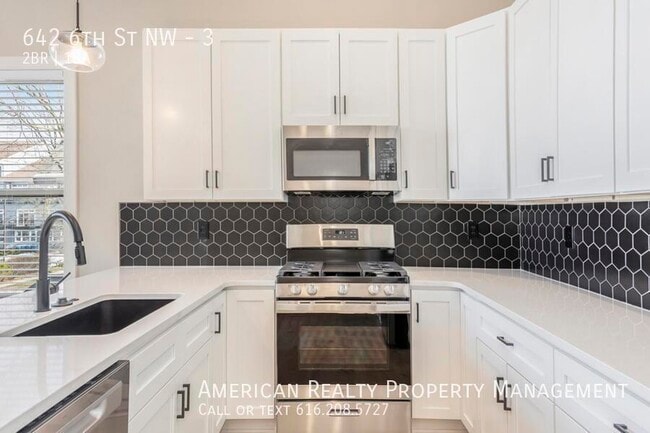 Photo - 642 6th St NW Unidad 3