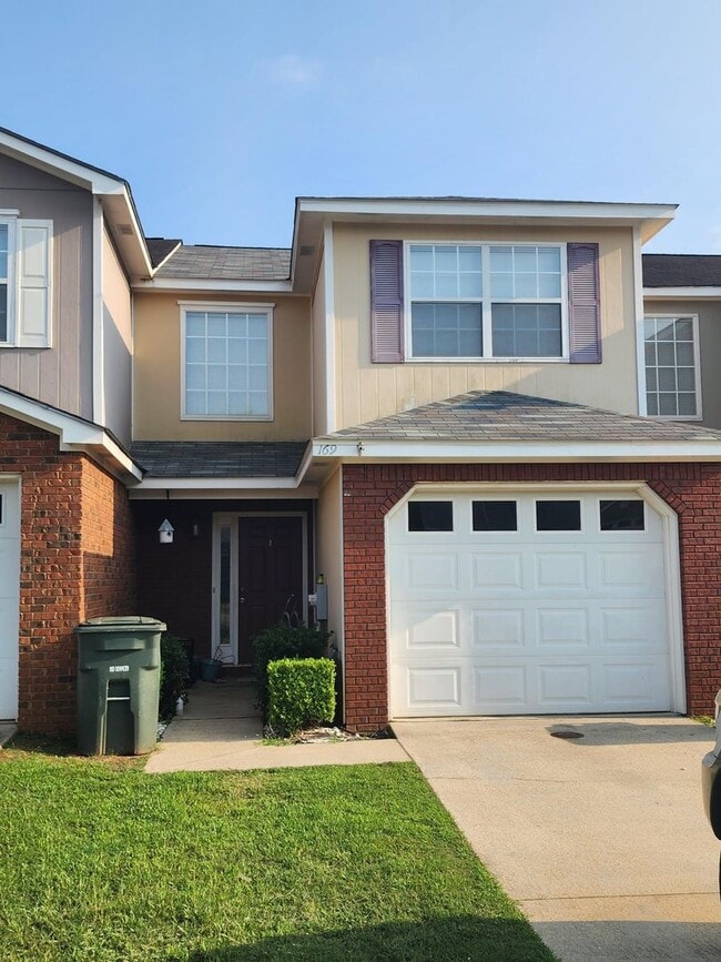 Dunwoody Subdivision! Close to Ft. Novose... - Dunwoody Subdivision!  Close to Ft. Novose... Townhome