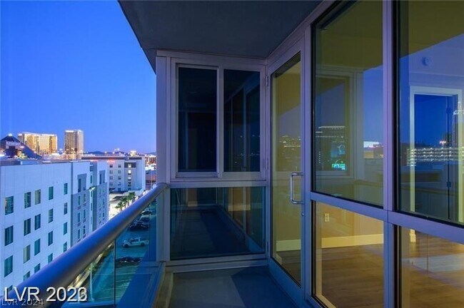 Photo - 4575 Dean Martin Dr Unit 601