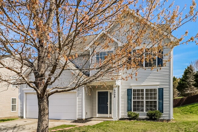 Photo - 6908 Sequoia Hills Dr