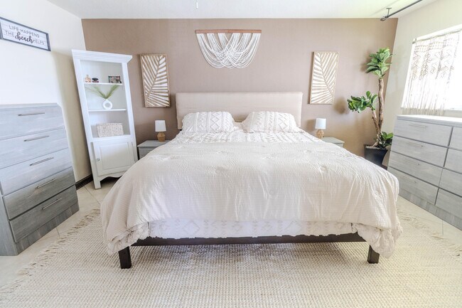 Photo - 3216 SE 12th St Unit 28