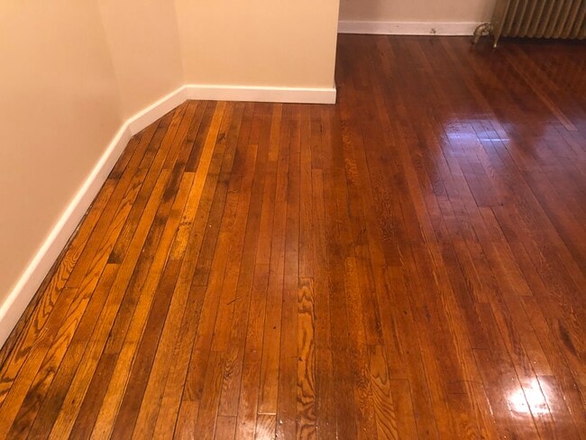 560 Park Ave Unit 560-1