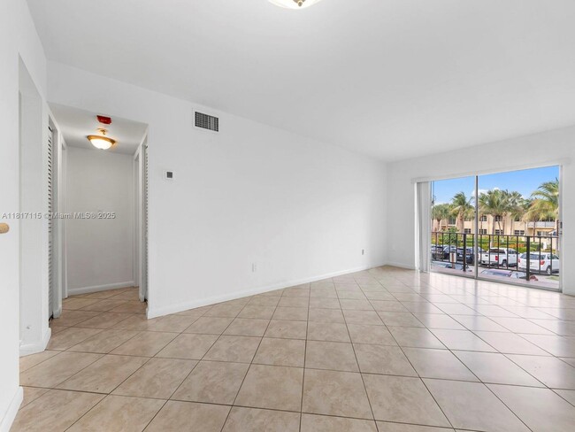 Building Photo - 14034 SW 90th Ave Unit 207-AA Rental
