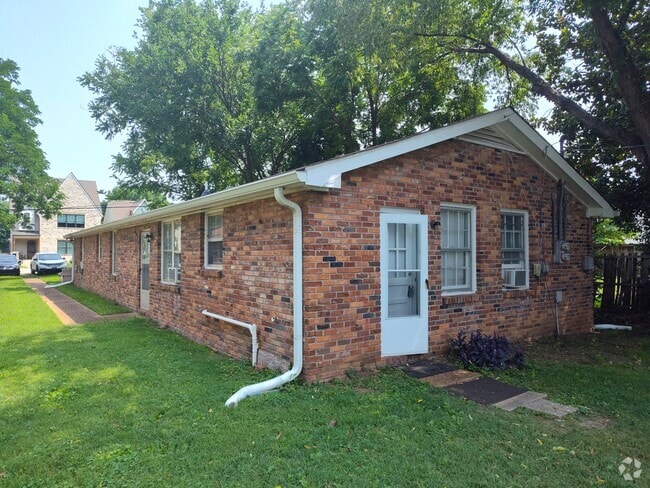 Building Photo - 4805B Wyoming Ave Unit 4805 B Wyoming Ave Rental